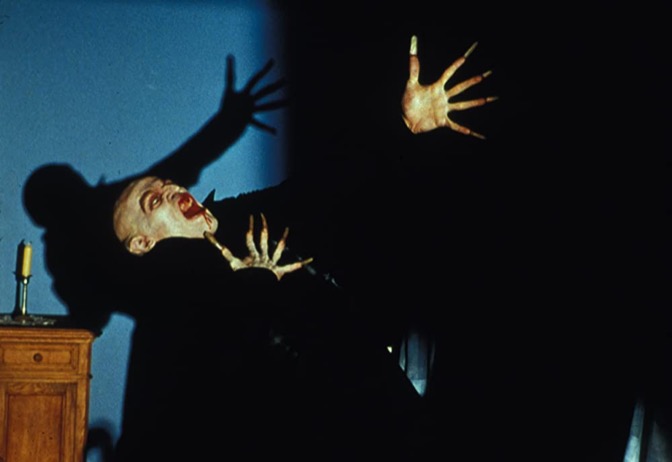 ‘La sombra del vampiro’ o cómo el terror de Murnau se reprodujo en el rodaje de Nosferatu