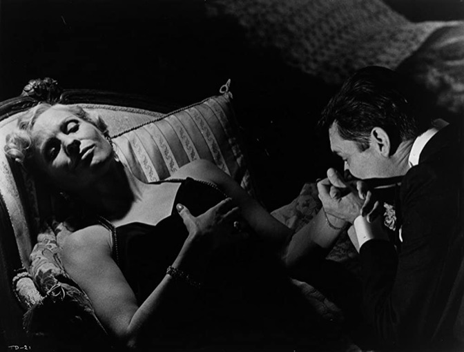 ‘La caída de los dioses’ y cómo Visconti presentó la depravación humana con un Helmut Berger espectacular